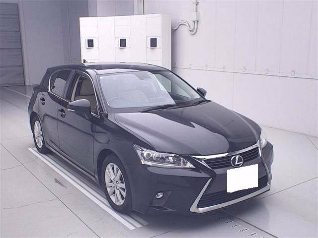 Lexus CT200h