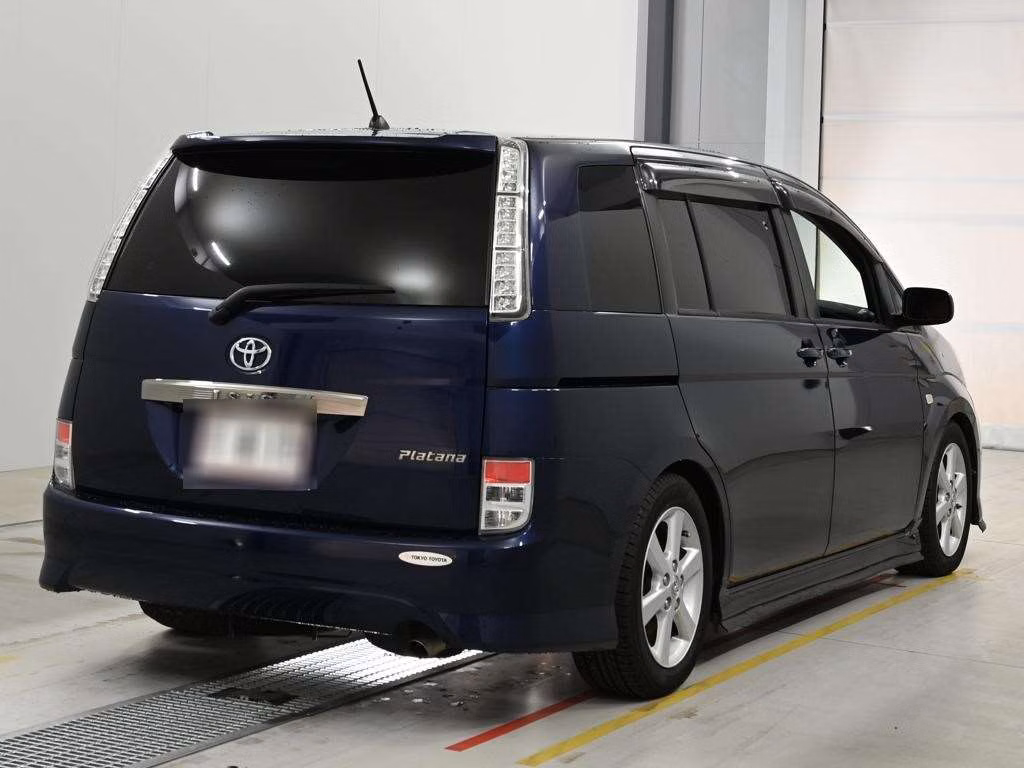 TOYOTA ISIS
