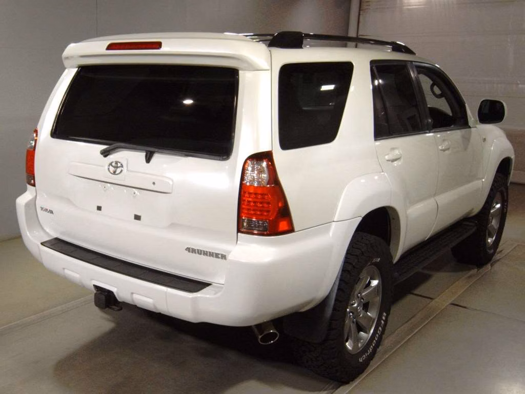 TOYOTA HILUX SURF