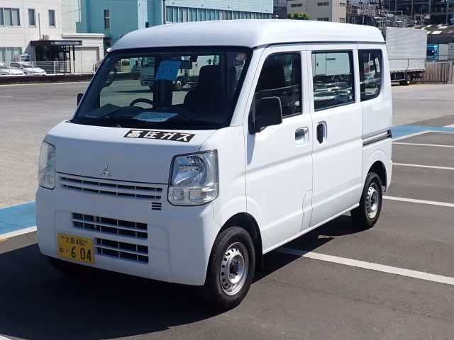 MITSUBISHI MINICAB