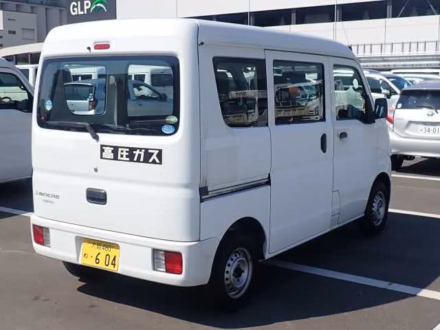 MITSUBISHI MINICAB
