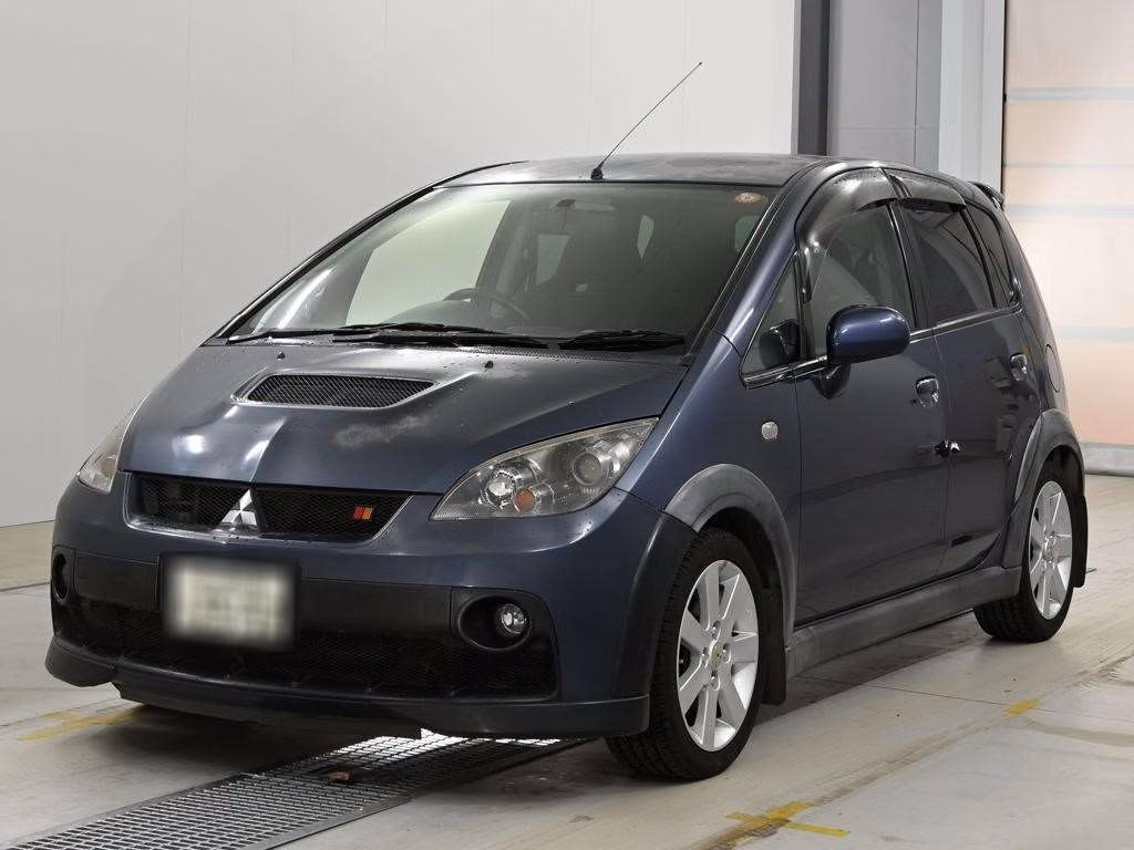 MITSUBISHI COLT