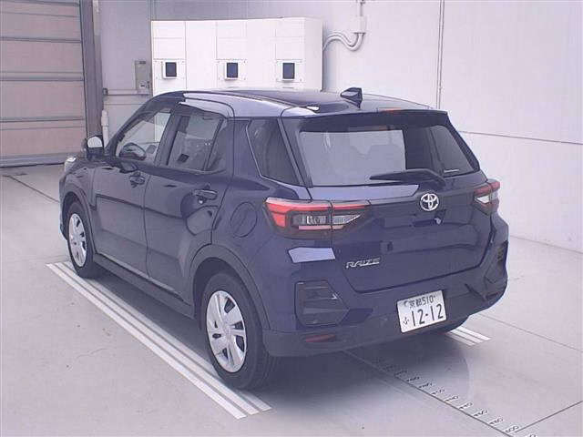 TOYOTA RAIZE