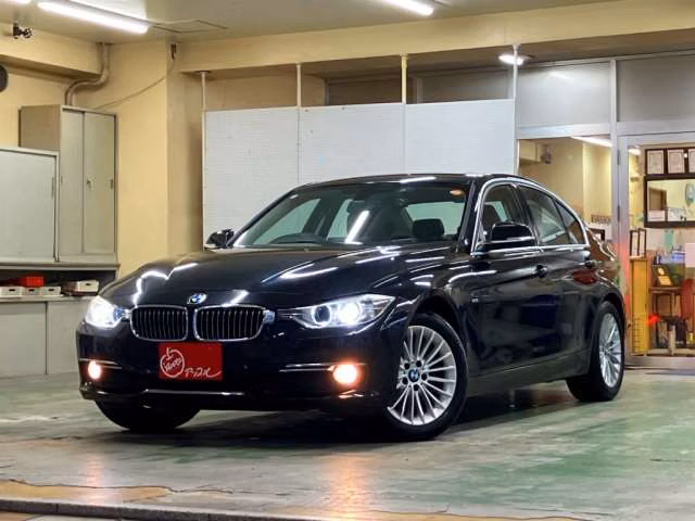 BMW 3-SERIES