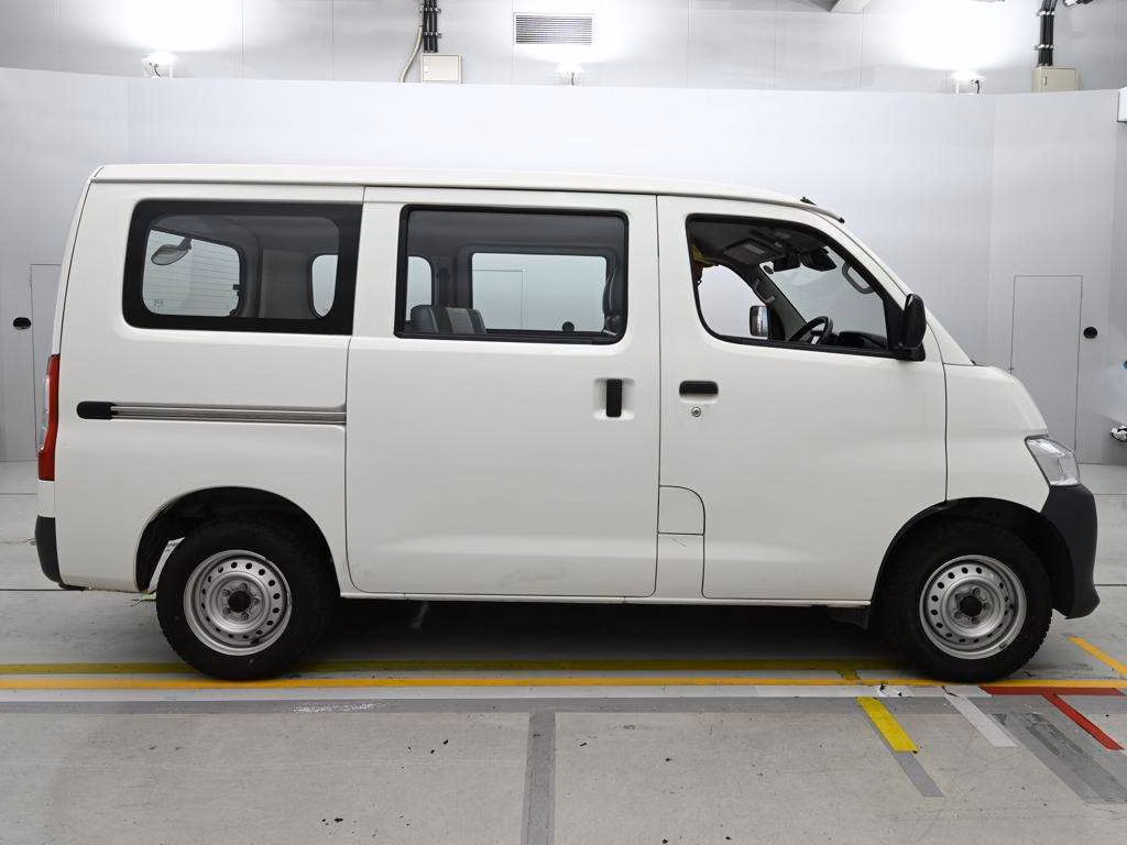 TOYOTA TOWN ACE