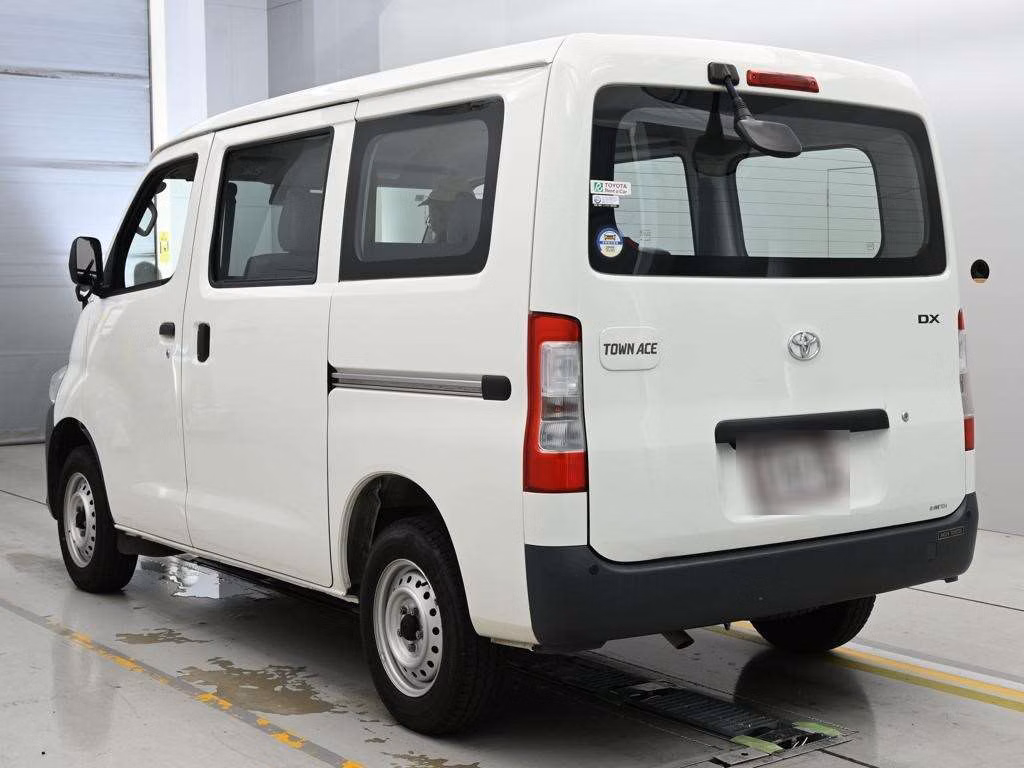 TOYOTA TOWN ACE