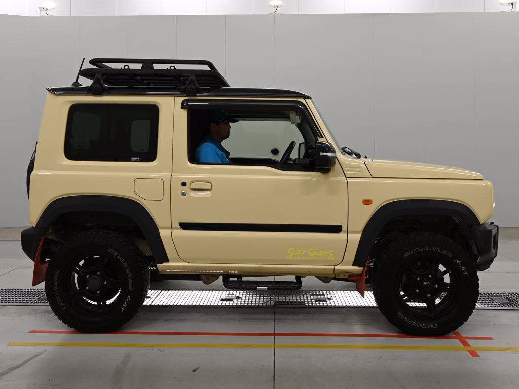 SUZUKI JIMNY