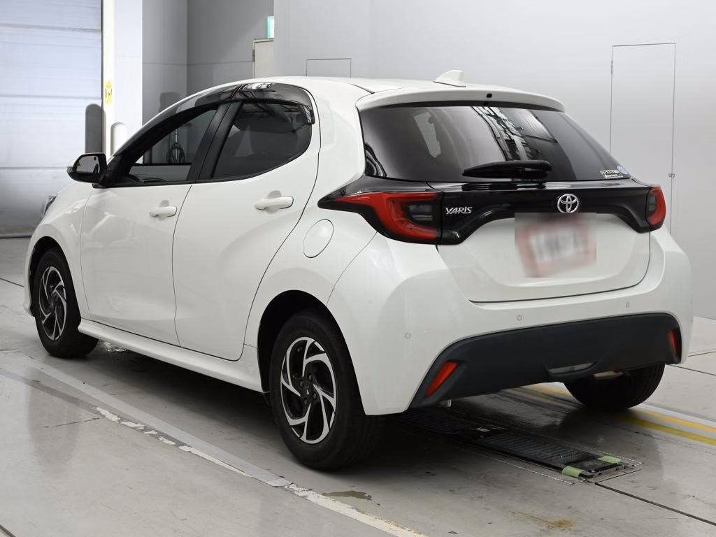 TOYOTA YARIS