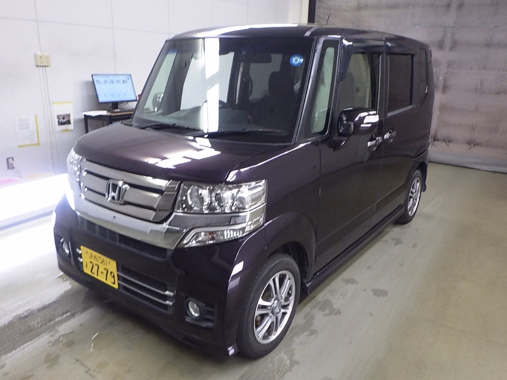 HONDA N-BOX