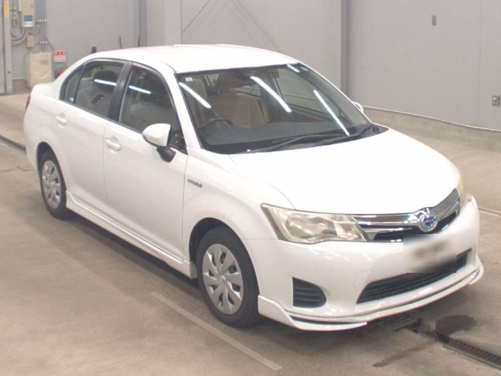 TOYOTA COROLLA AXIO