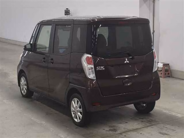 MITSUBISHI EK SPACE