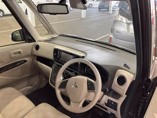 MITSUBISHI EK SPACE
