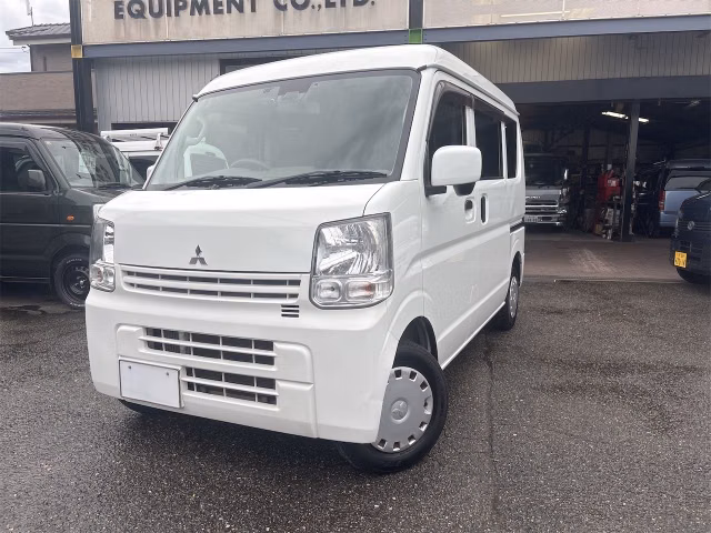 MITSUBISHI MINICAB