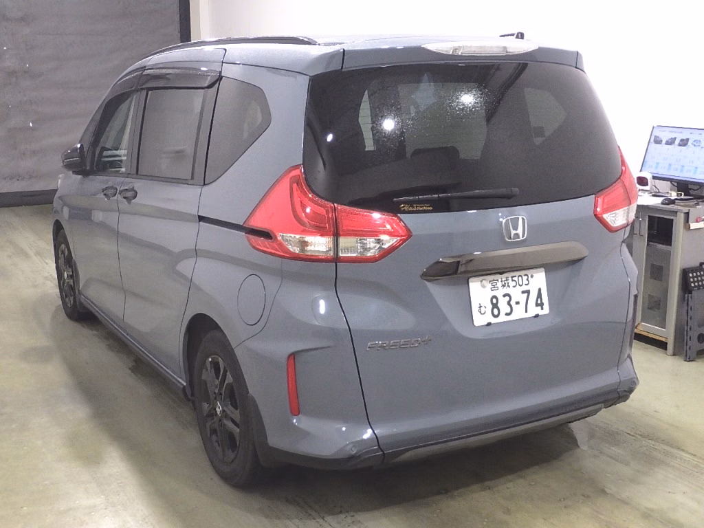 HONDA FREED+
