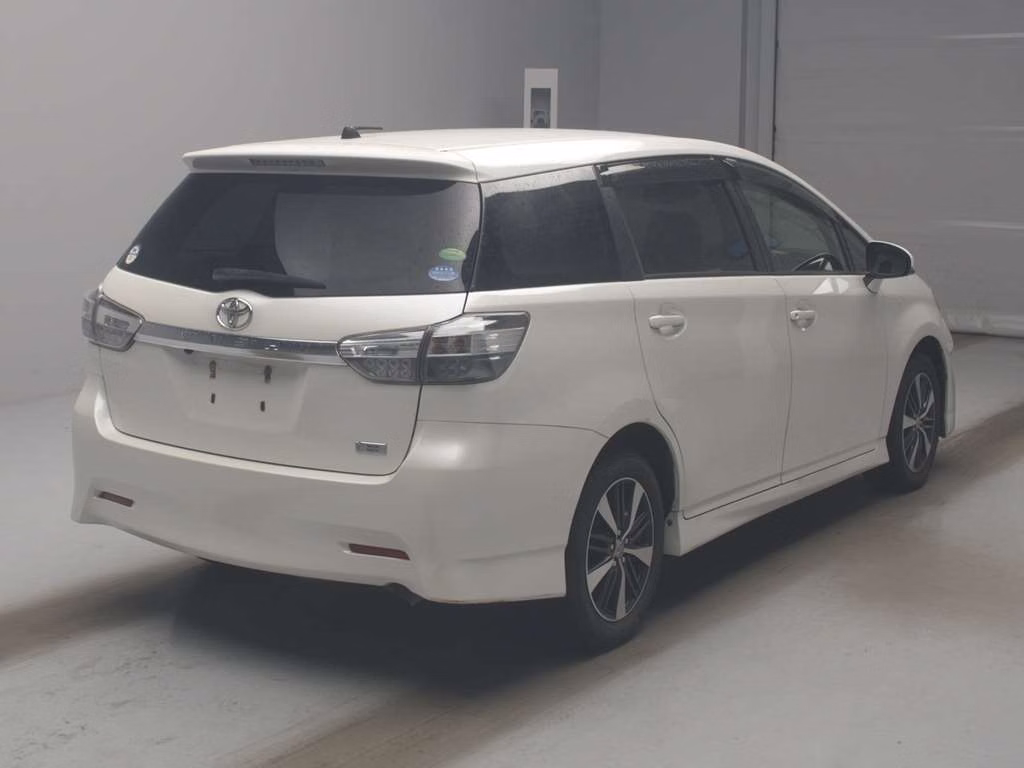 TOYOTA WISH
