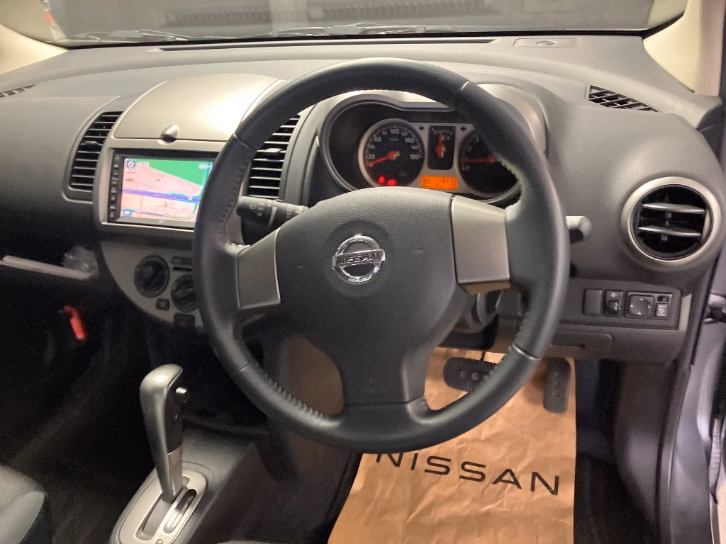 NISSAN NOTE