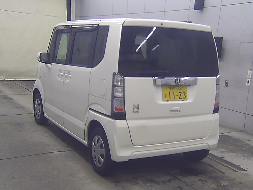 HONDA N-BOX