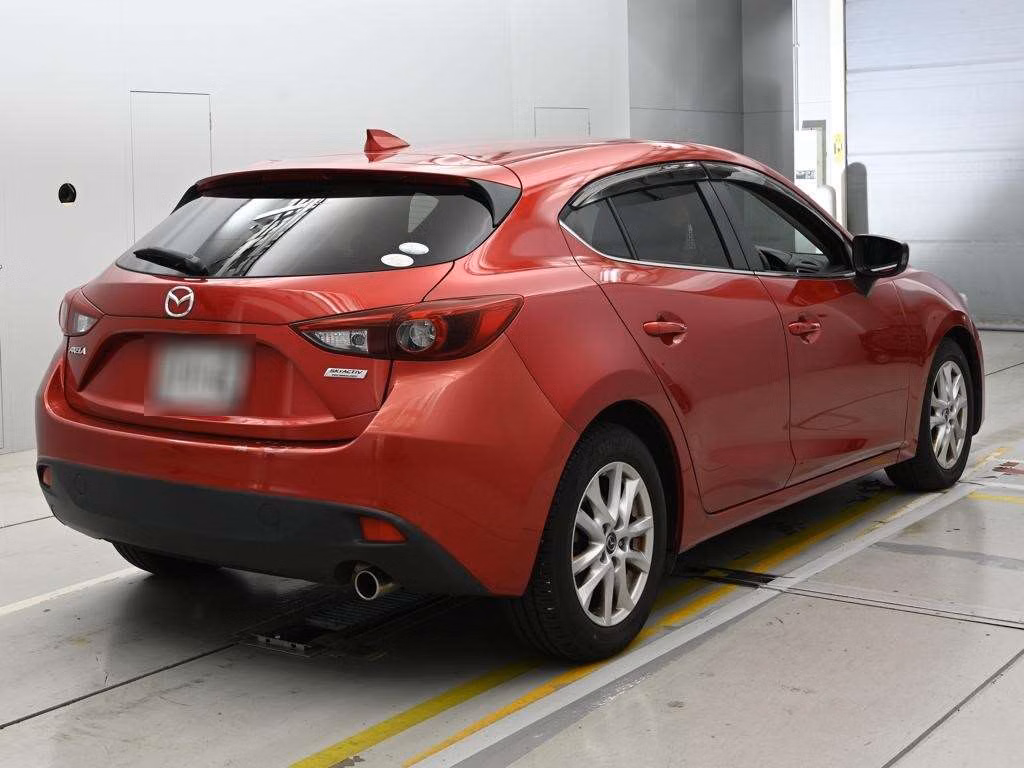 MAZDA AXELA