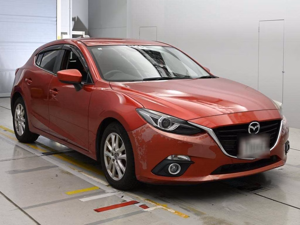 MAZDA AXELA