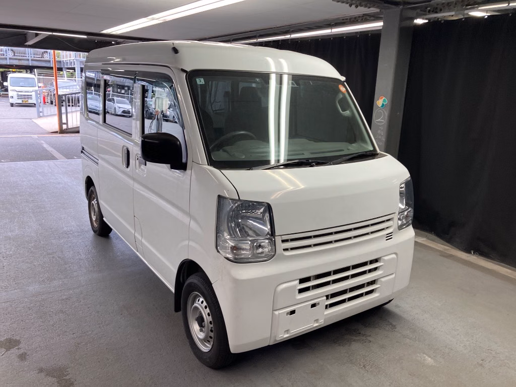 MITSUBISHI MINICAB