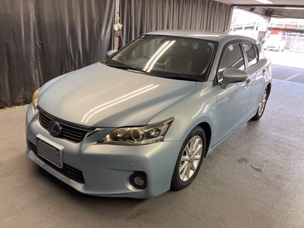 LEXUS CT200H