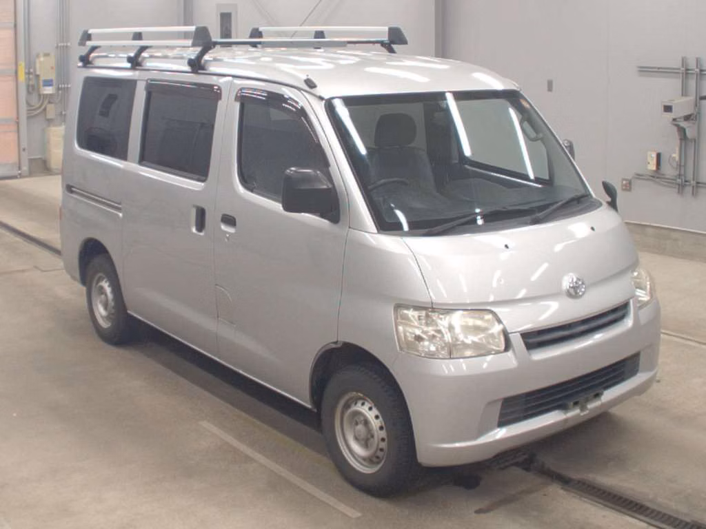 TOYOTA LITE ACE