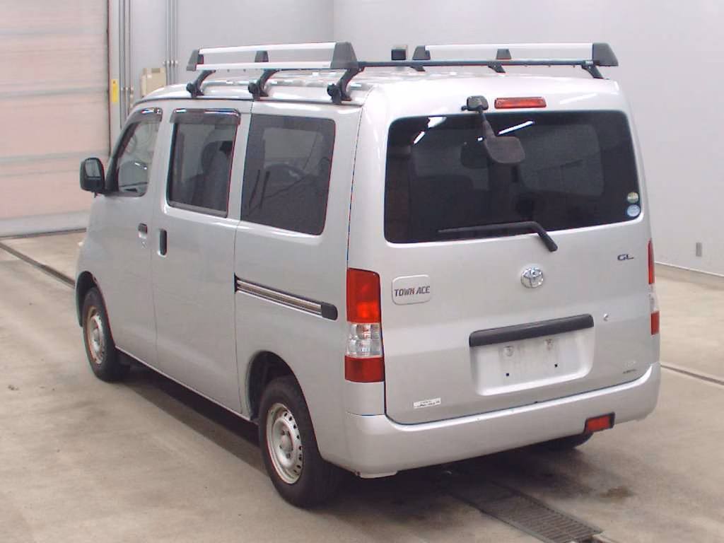 TOYOTA LITE ACE