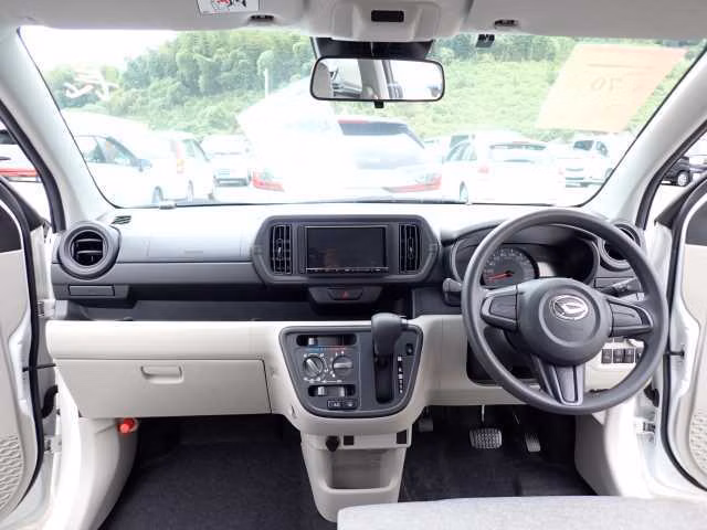 DAIHATSU BOON