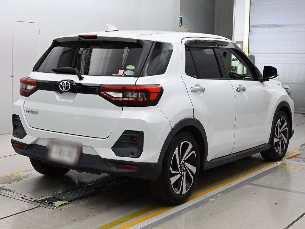 TOYOTA RAIZE