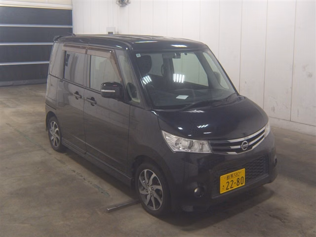 NISSAN ROOX