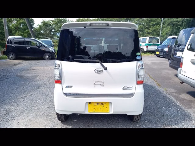 DAIHATSU TANTO EXE