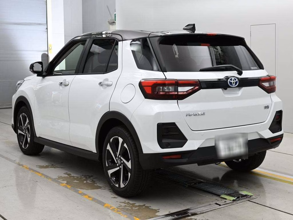 TOYOTA RAIZE