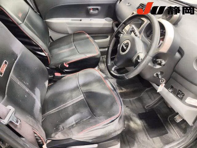 DAIHATSU BOON