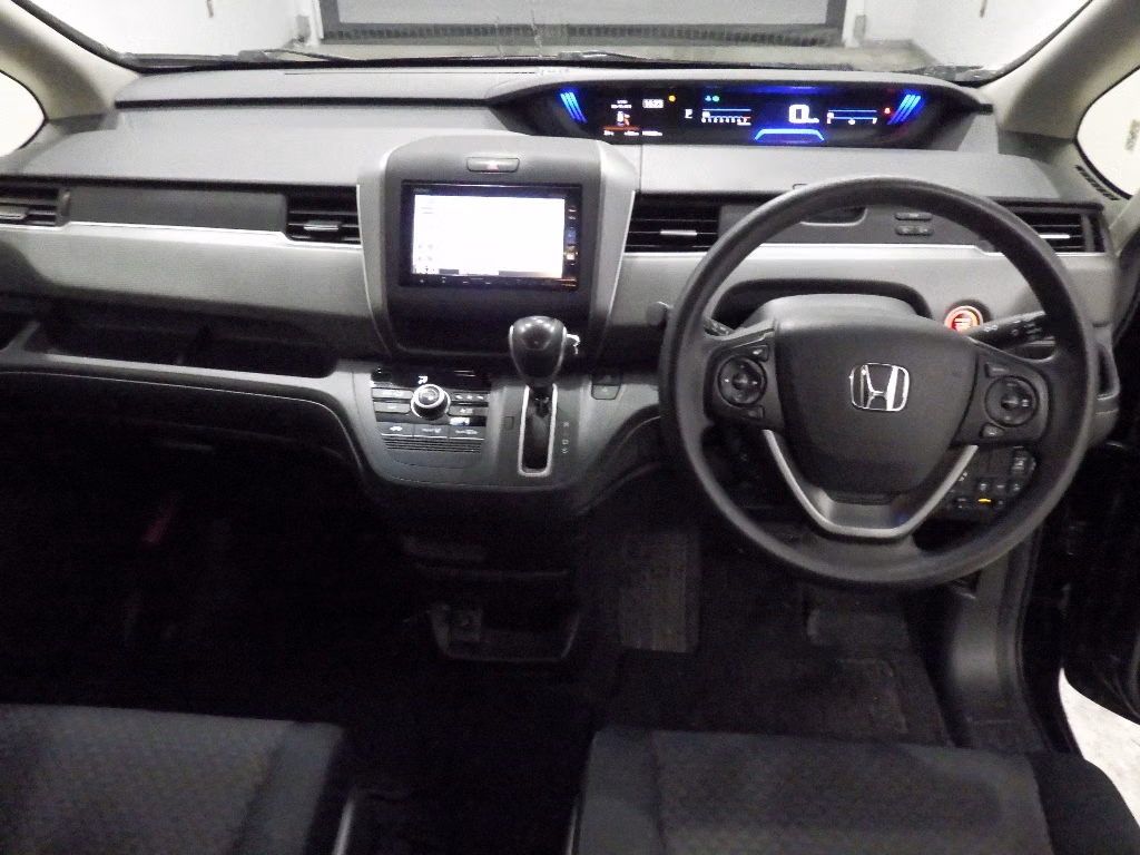 HONDA FREED+