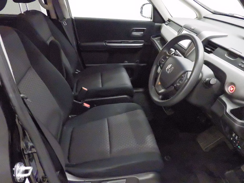 HONDA FREED+