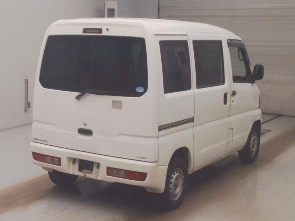 MITSUBISHI MINICAB
