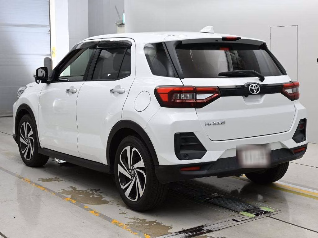 TOYOTA RAIZE
