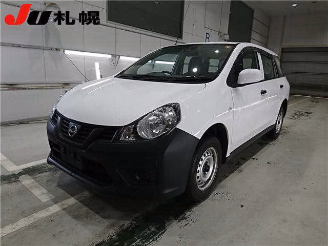 Nissan AD