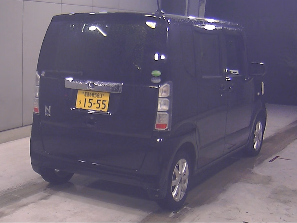 HONDA N-BOX