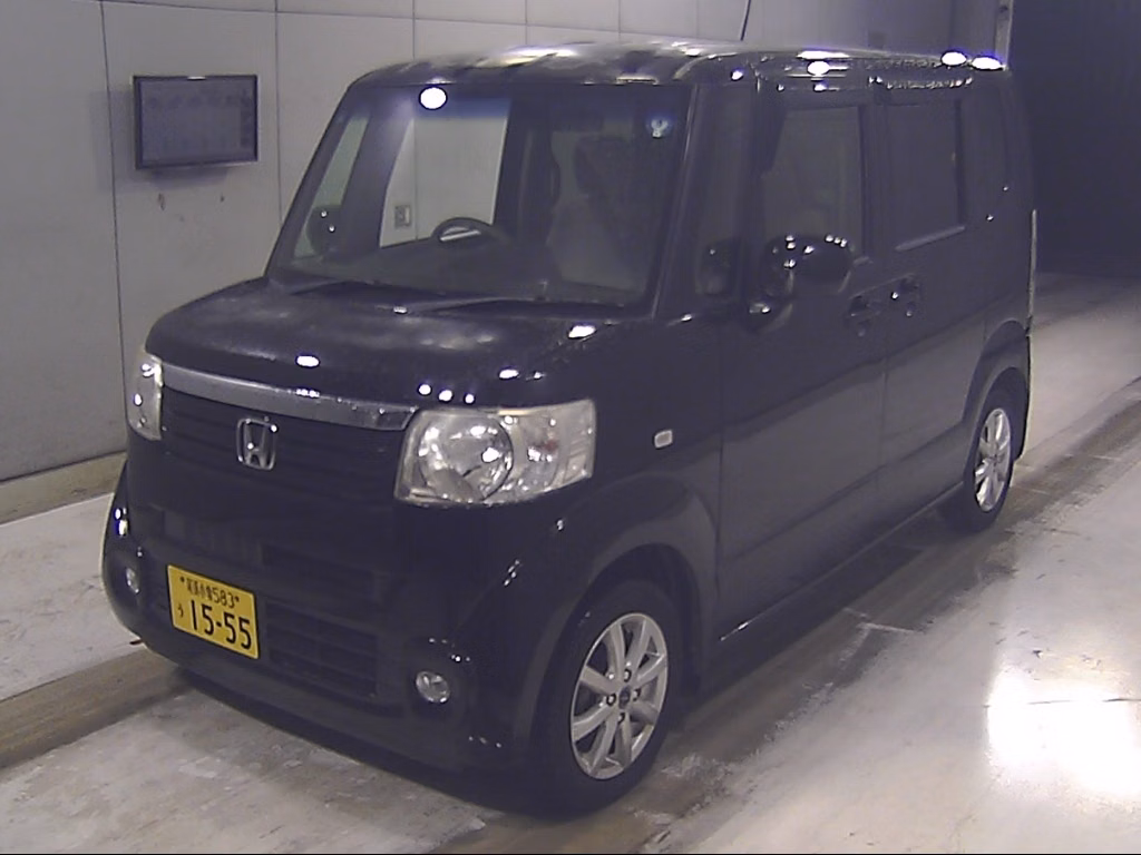 HONDA N-BOX