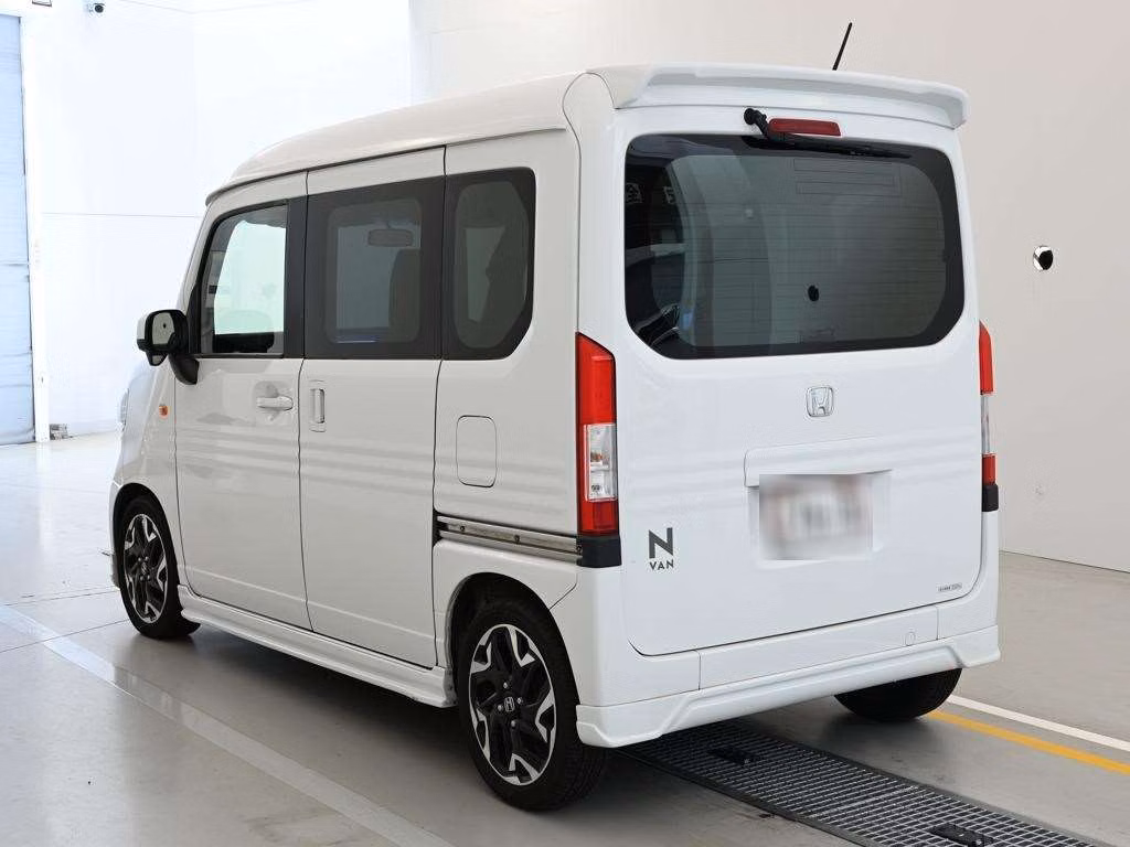HONDA N-VAN