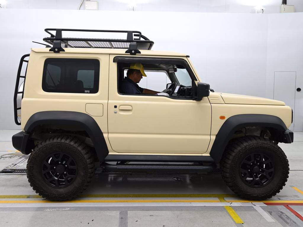 SUZUKI JIMNY SIERRA