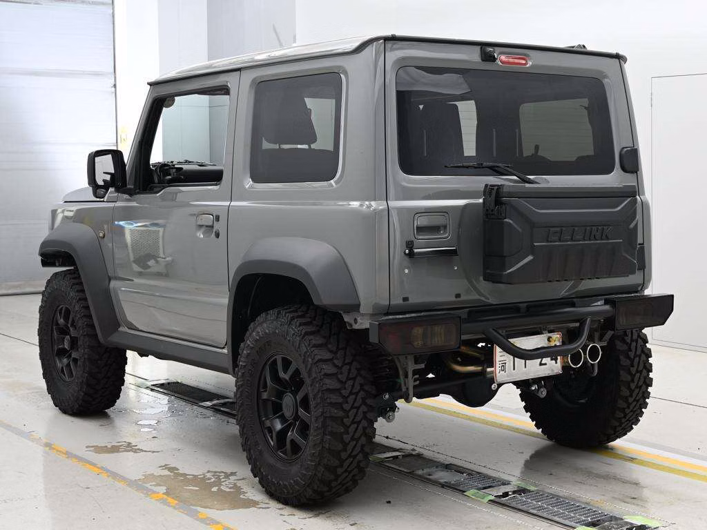 SUZUKI JIMNY SIERRA