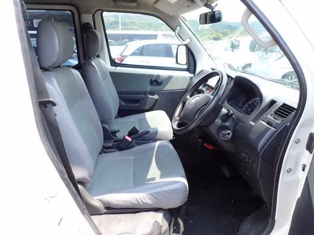 TOYOTA LITE ACE