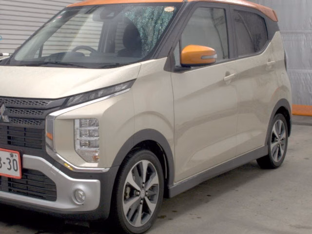 MITSUBISHI EK X