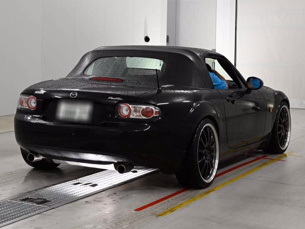 MAZDA ROADSTER