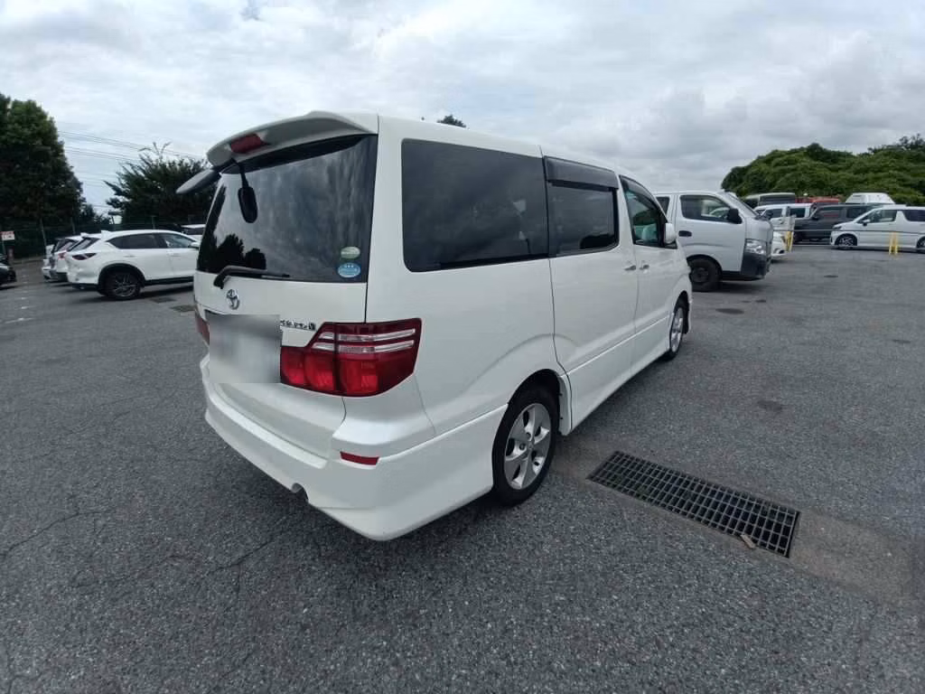 TOYOTA ALPHARD