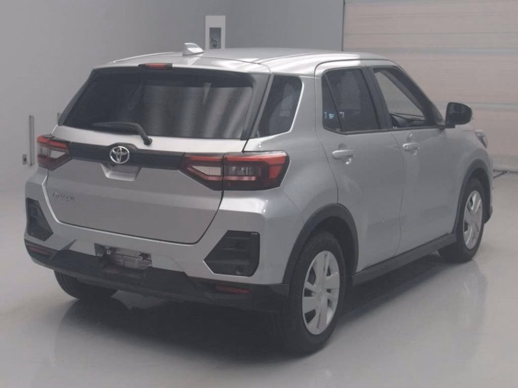 TOYOTA RAIZE