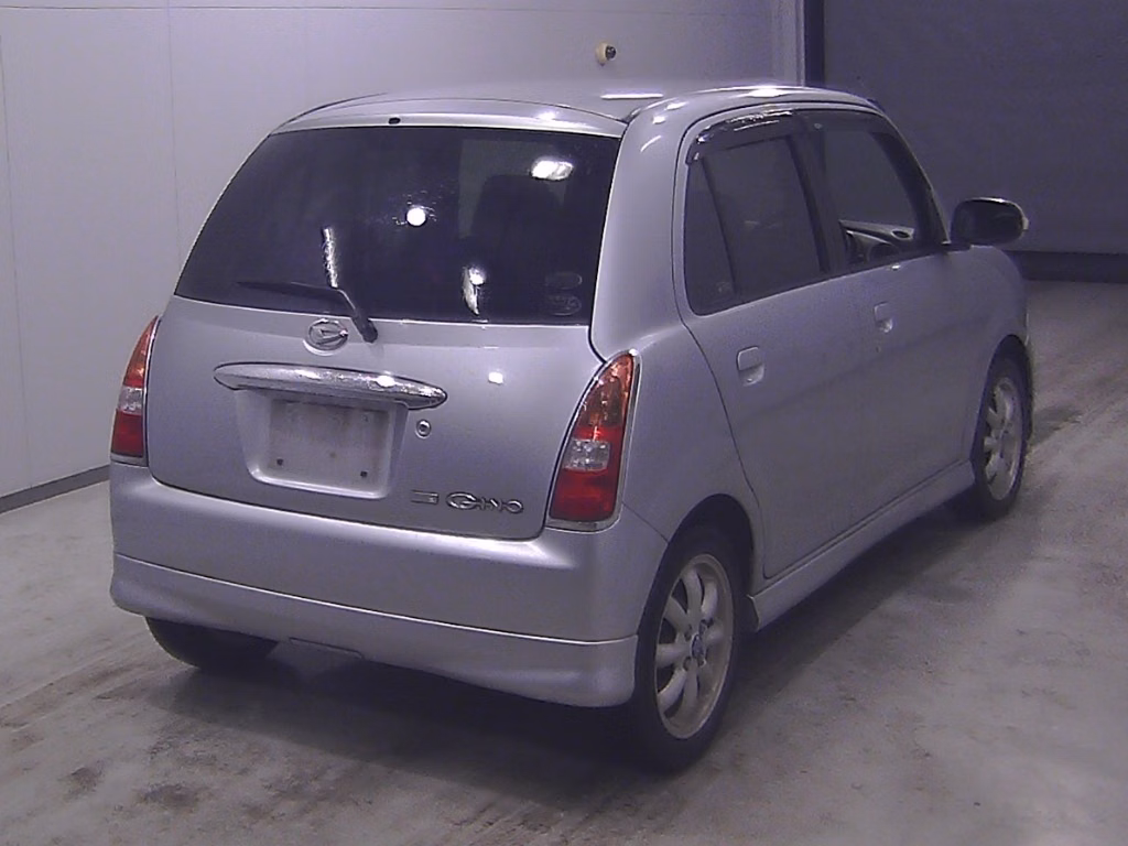 DAIHATSU MIRA GINO