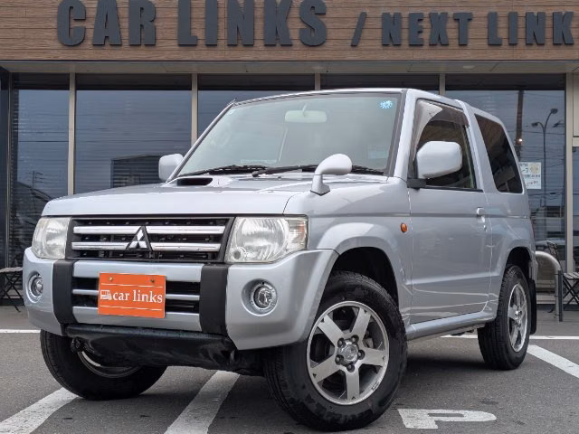 MITSUBISHI PAJERO MINI